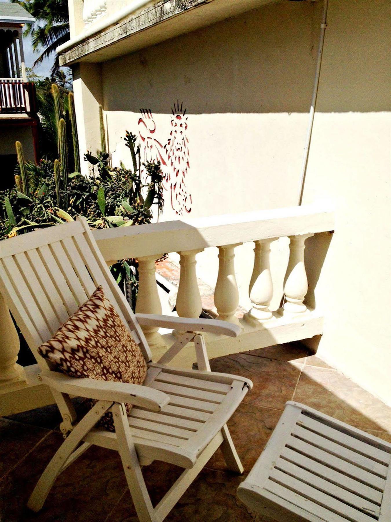 Round House Hotel Bathsheba Exterior photo
